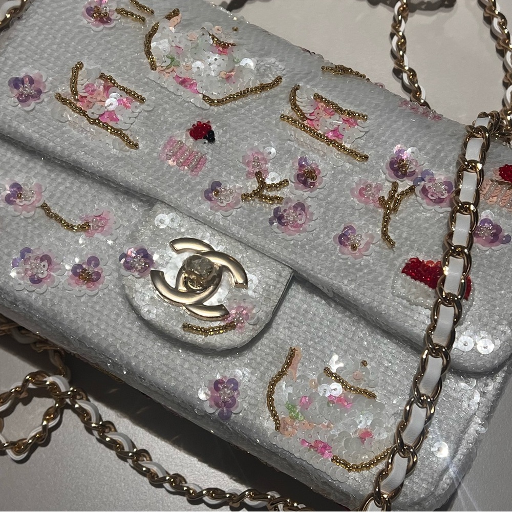 Handsewn Sequins White and Gold Floral Embellished Clutch